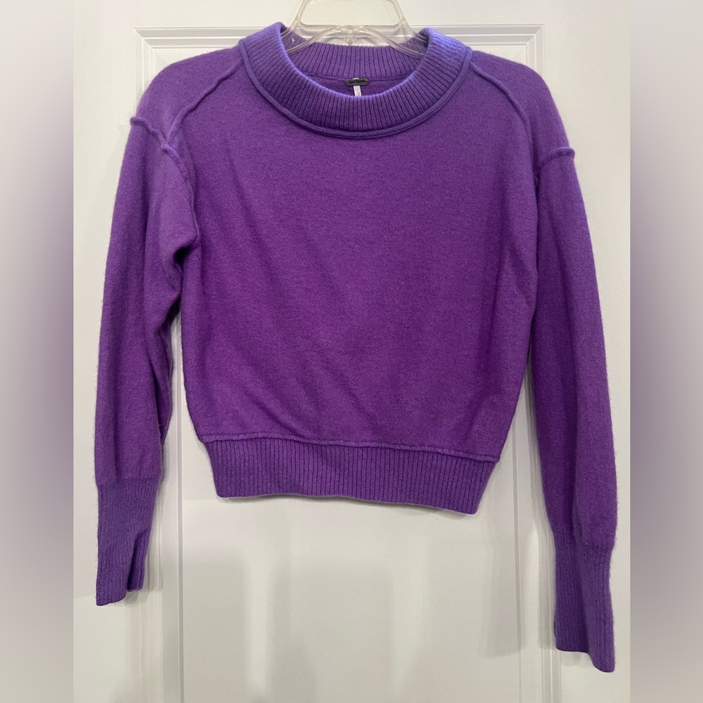 Free People Raw Hem Cropped Sweater